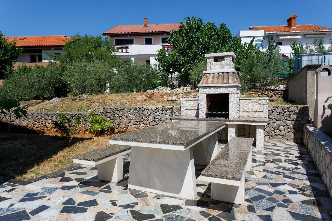 Apartments Lacic Krk Town