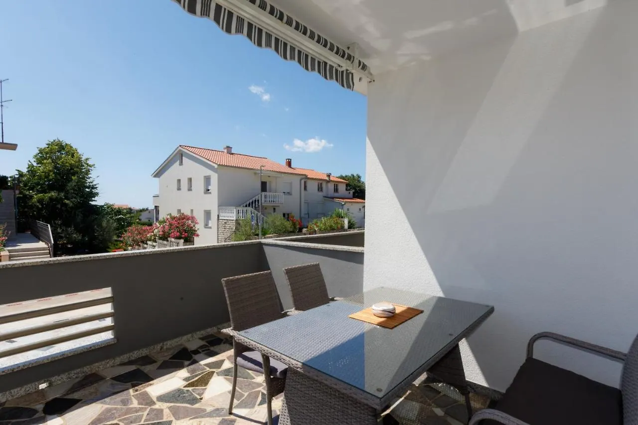 Apartments Lacic Krk Town